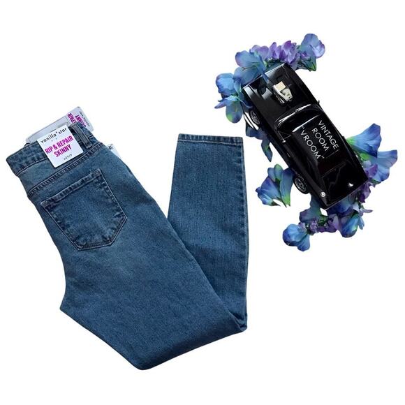 Vanilla Star Denim - Vanilla Star NWT Rip and Repair Skinny Jeans Juniors/Women 9/29